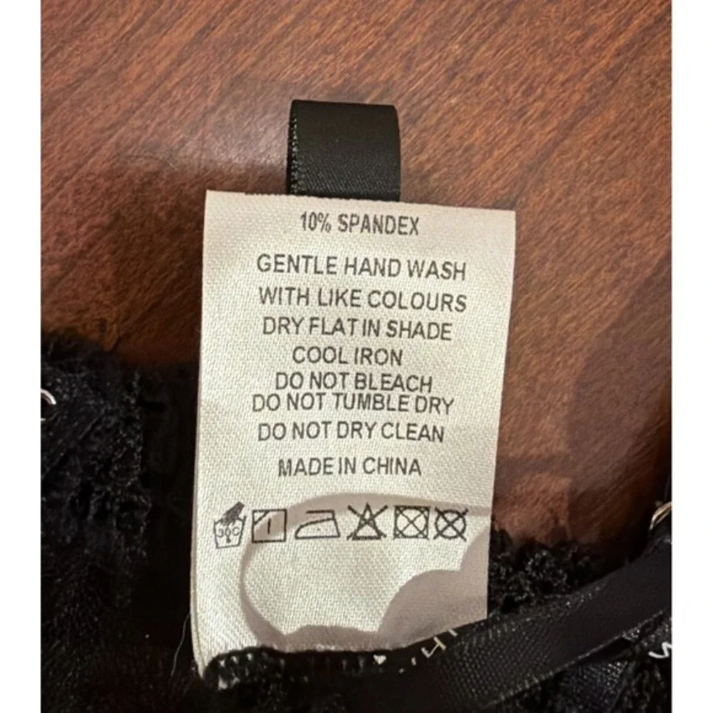 White Fox Boutique Forgot About Us Top Black‎ Lace Size XS